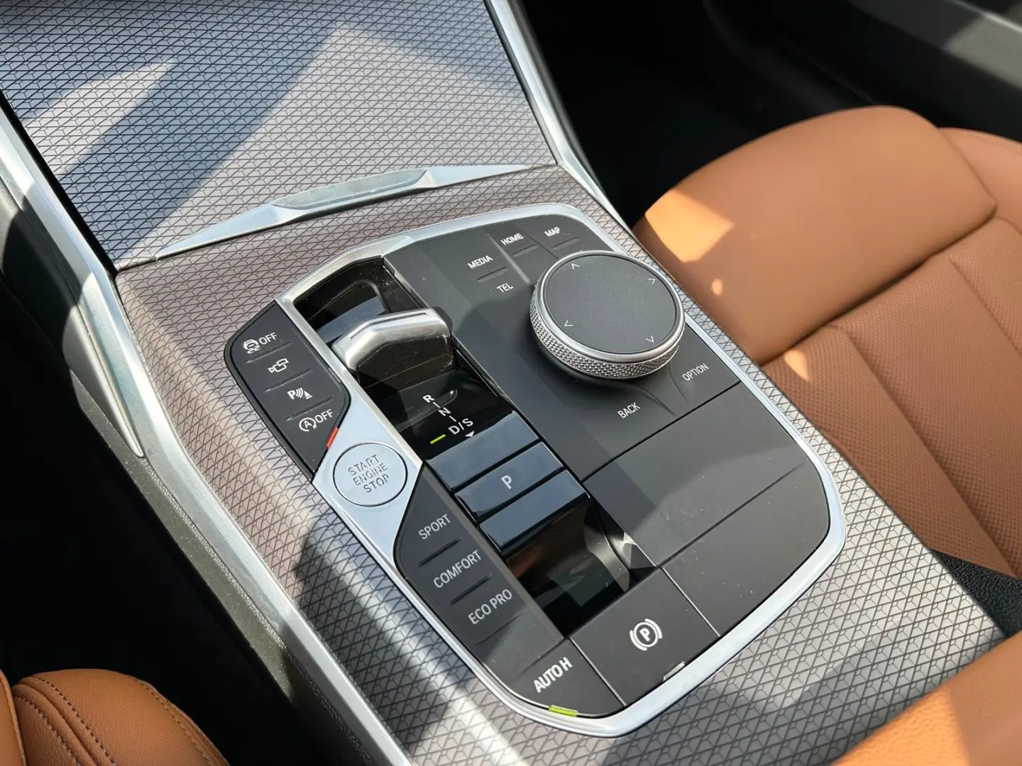 330 i xDrive M Sport Laser ACC GSD HUD 360  H&K