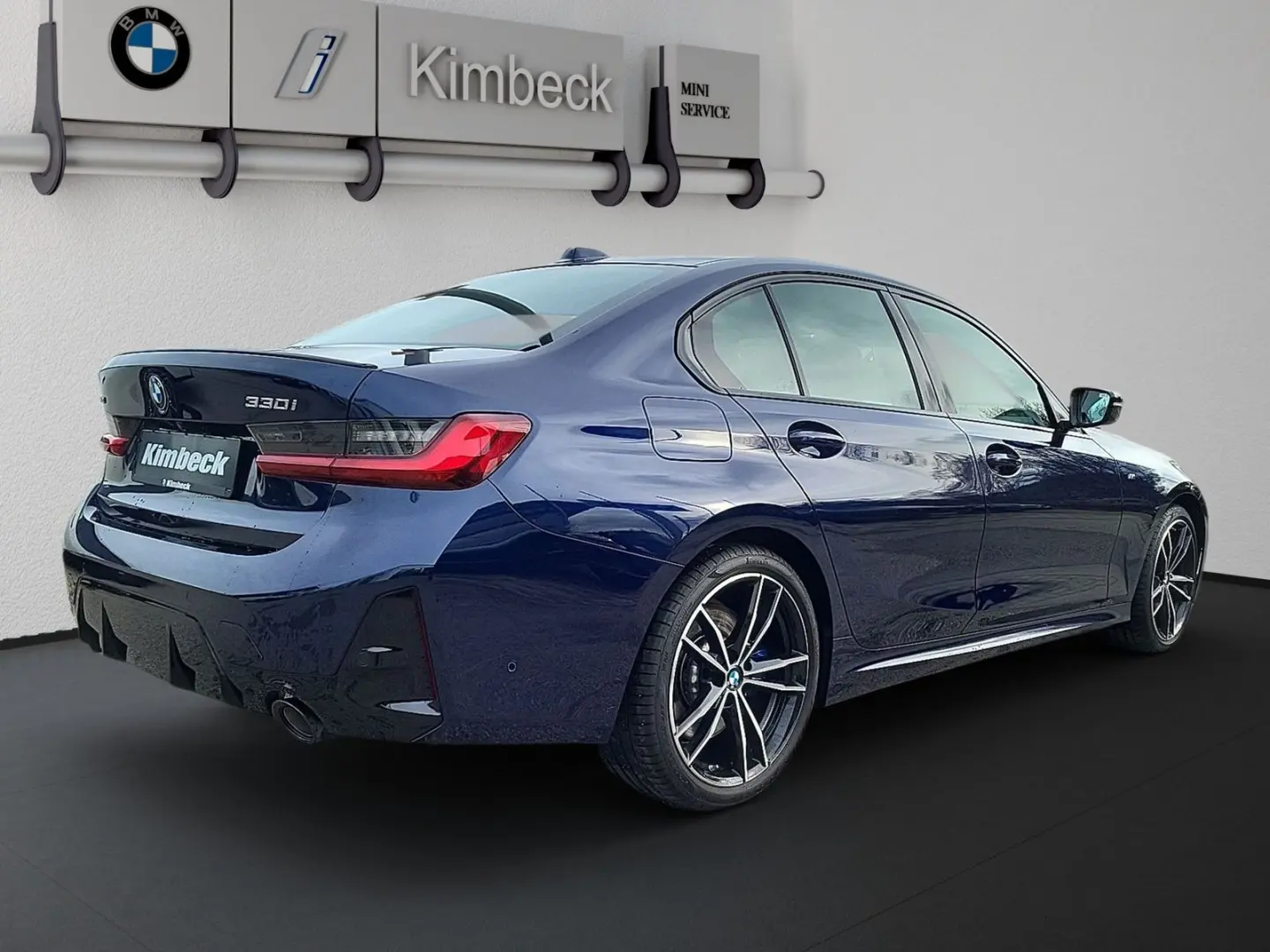 330i xDrive Lim M SPORT INDIVI TANSANITBLAU 360