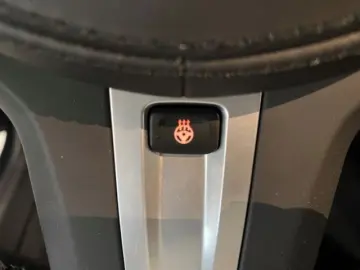 530 e xDrive Lim M Sportpaket Navi Leder LED Kom