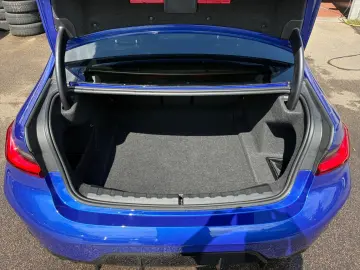 320d xDrive M Sport ACC ADAPTLED STNDHZNG HEADUP