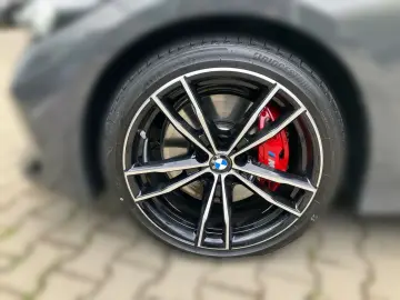 330i xDrive Lim. M Sport PRO LC Plus ad.LED H K