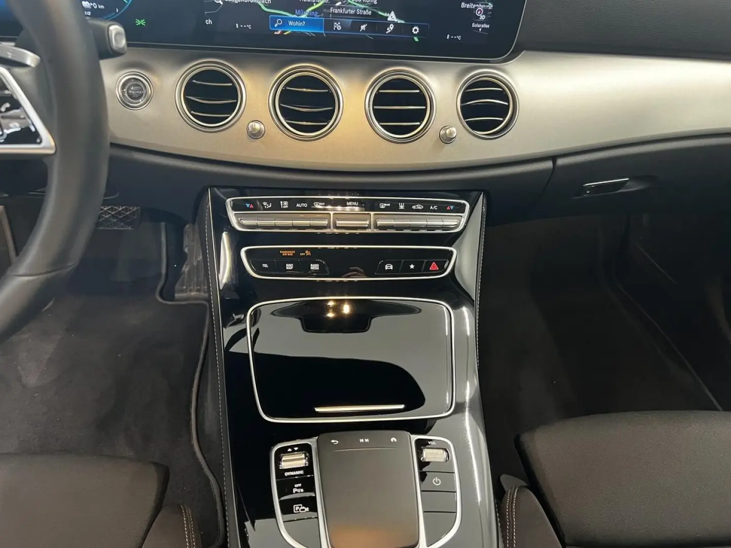 E 300 E300e CarPlay Kamera NAVI Burmester