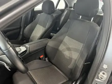 E 300 E300e CarPlay Kamera NAVI Burmester