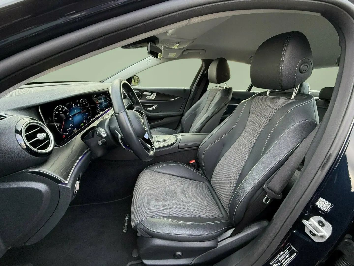 E 300 e AVANTGARDE DISTRO 360  AMBIENTE MEMORY