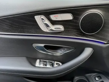 E 300 e AVANTGARDE DISTRO 360  AMBIENTE MEMORY