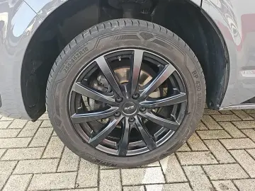 T6.1 California California Beach Camper Edition