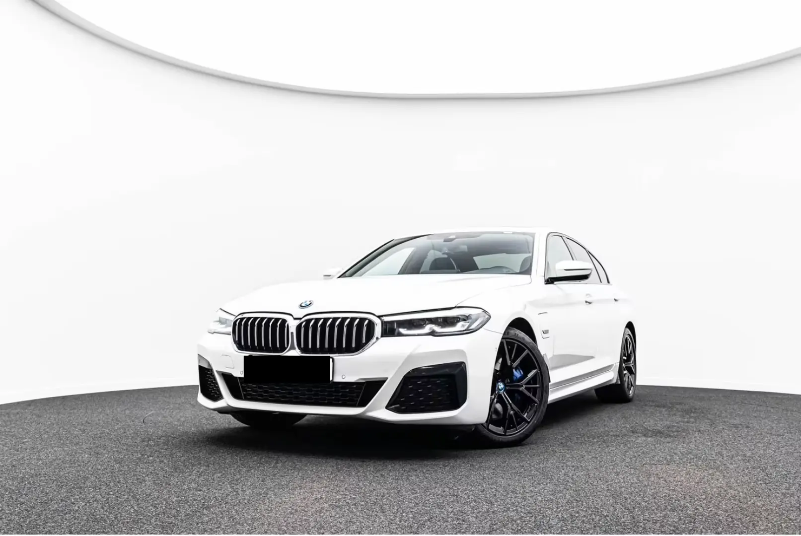 545e xDRIVE LIMOUSINE M SPORT SHADOW 19 eGSD H&K