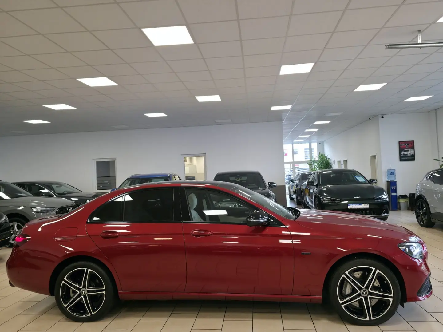 E 300 e Avantgarde 4MATIC Pano Leder HUD LED ACC