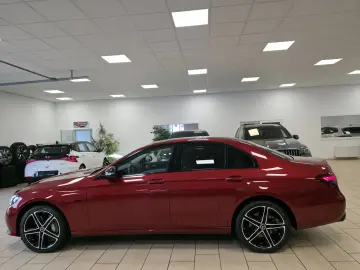 E 300 e Avantgarde 4MATIC Pano Leder HUD LED ACC