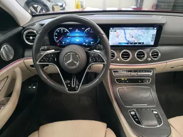 E 300 e Avantgarde 4MATIC Pano Leder HUD LED ACC