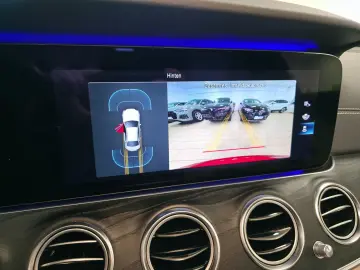 E 300 e Avantgarde 4MATIC Pano Leder HUD LED ACC