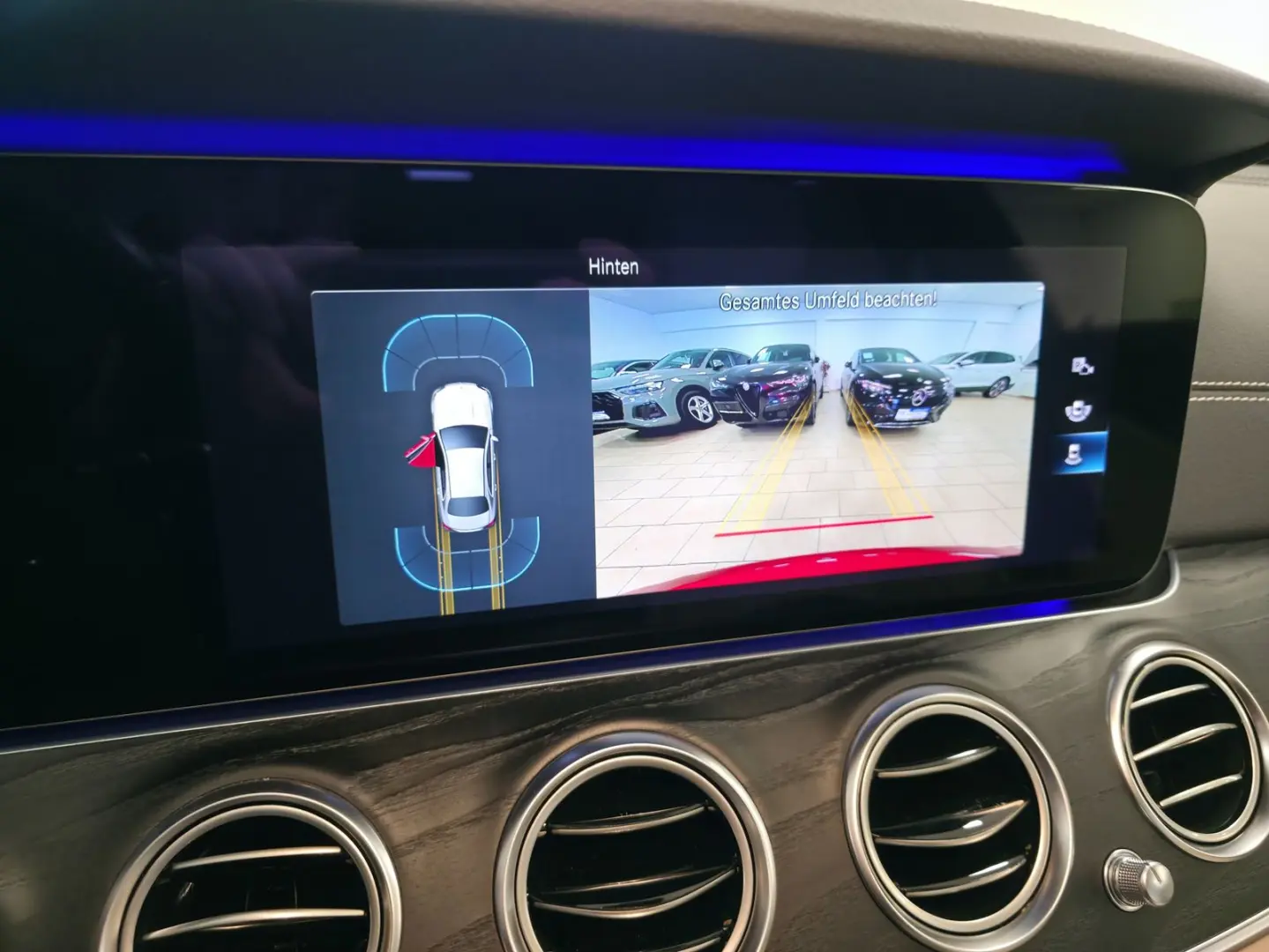 E 300 e Avantgarde 4MATIC Pano Leder HUD LED ACC