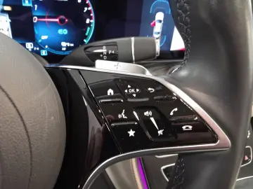 E 300 e Avantgarde 4MATIC Pano Leder HUD LED ACC