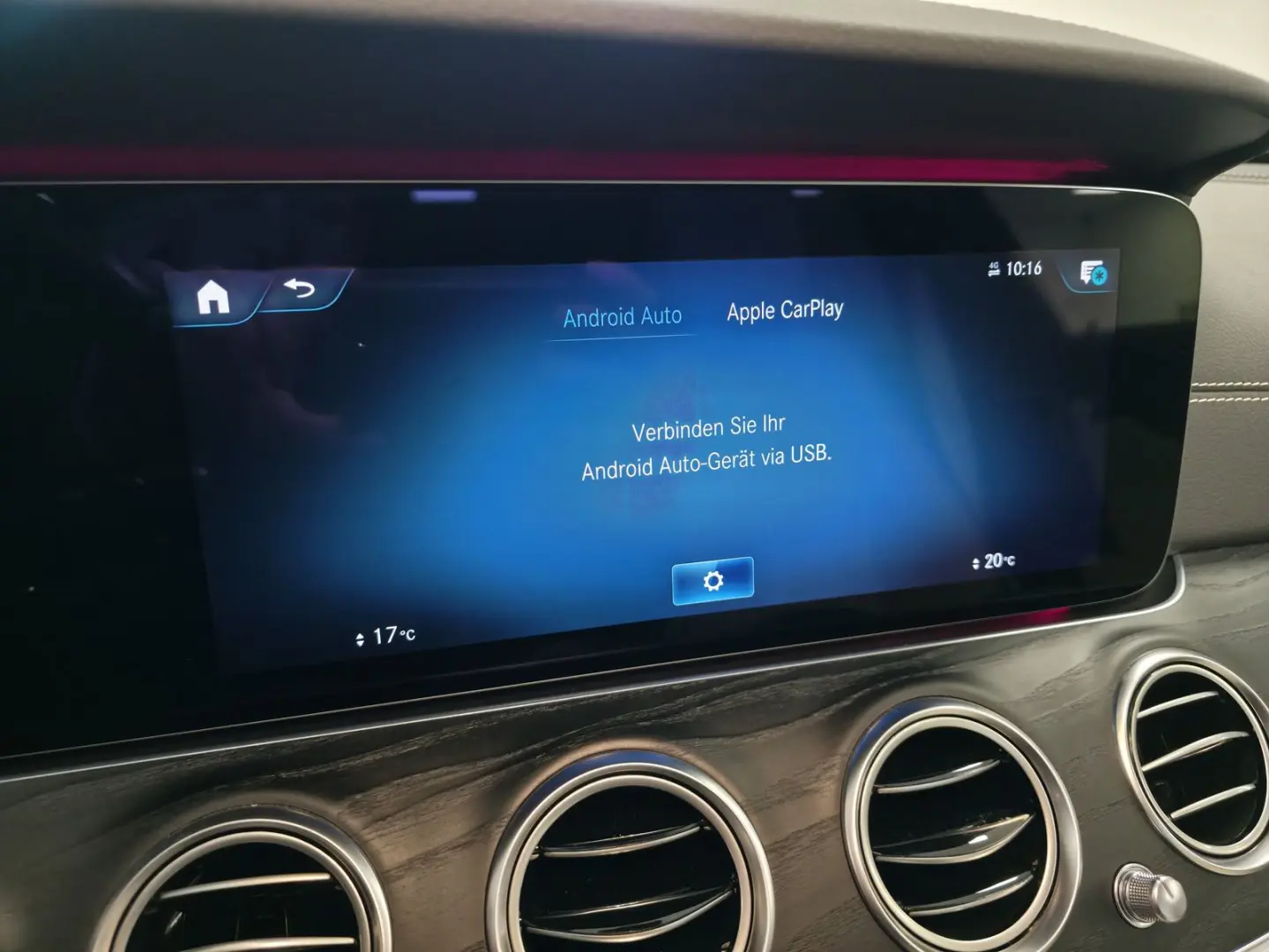 E 300 e Avantgarde 4MATIC Pano Leder HUD LED ACC