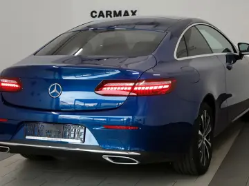 E 200 Coupe  Avantgarde  SH Kamera ACC Panorama