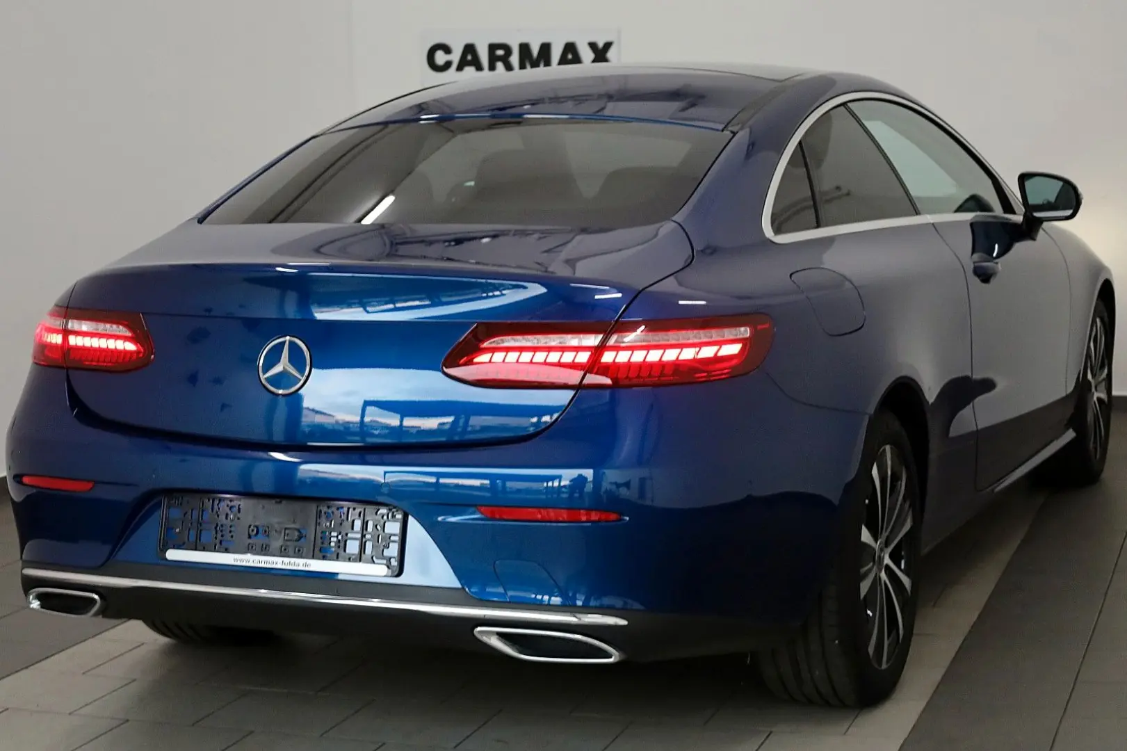 E 200 Coupe  Avantgarde  SH Kamera ACC Panorama