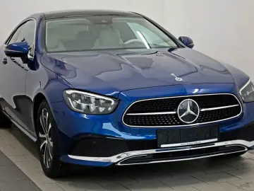 E 200 Coupe  Avantgarde  SH Kamera ACC Panorama