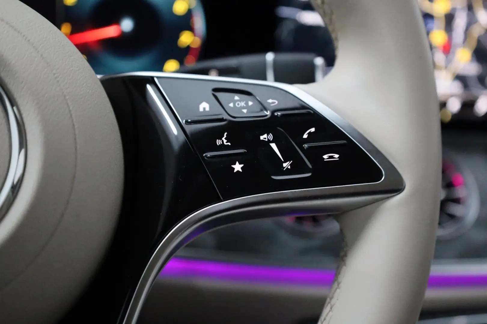 E 200 Coupe  Avantgarde  SH Kamera ACC Panorama