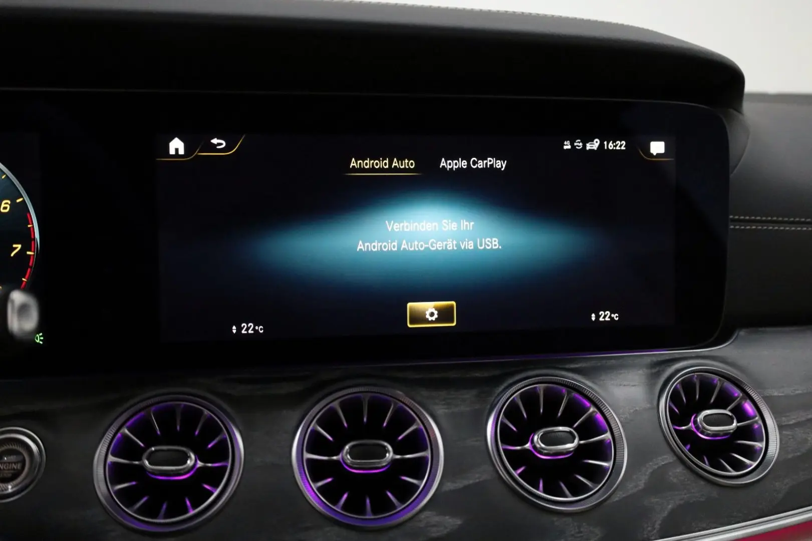 E 200 Coupe  Avantgarde  SH Kamera ACC Panorama