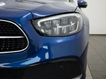 E 200 Coupe  Avantgarde  SH Kamera ACC Panorama