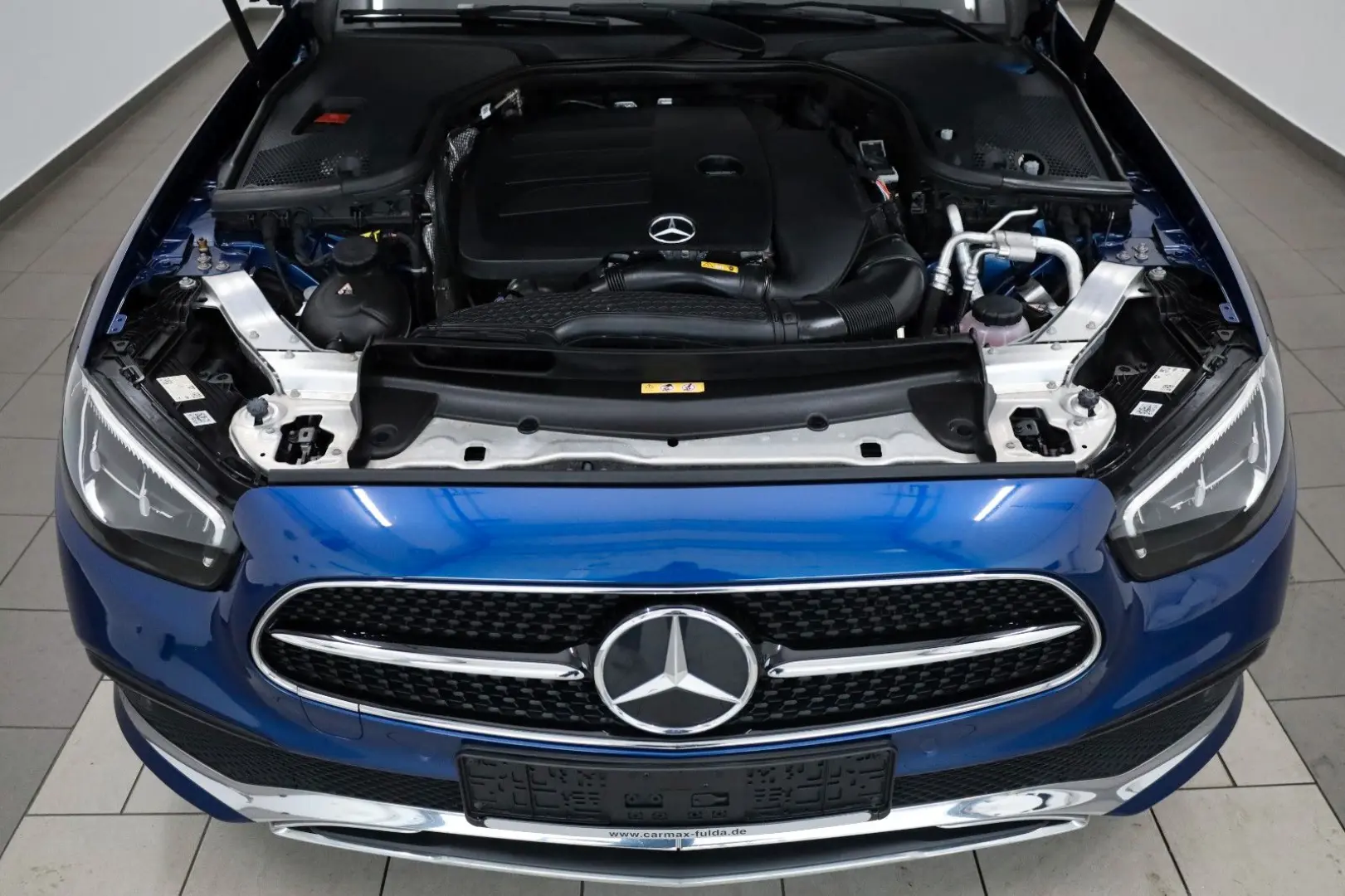 E 200 Coupe  Avantgarde  SH Kamera ACC Panorama