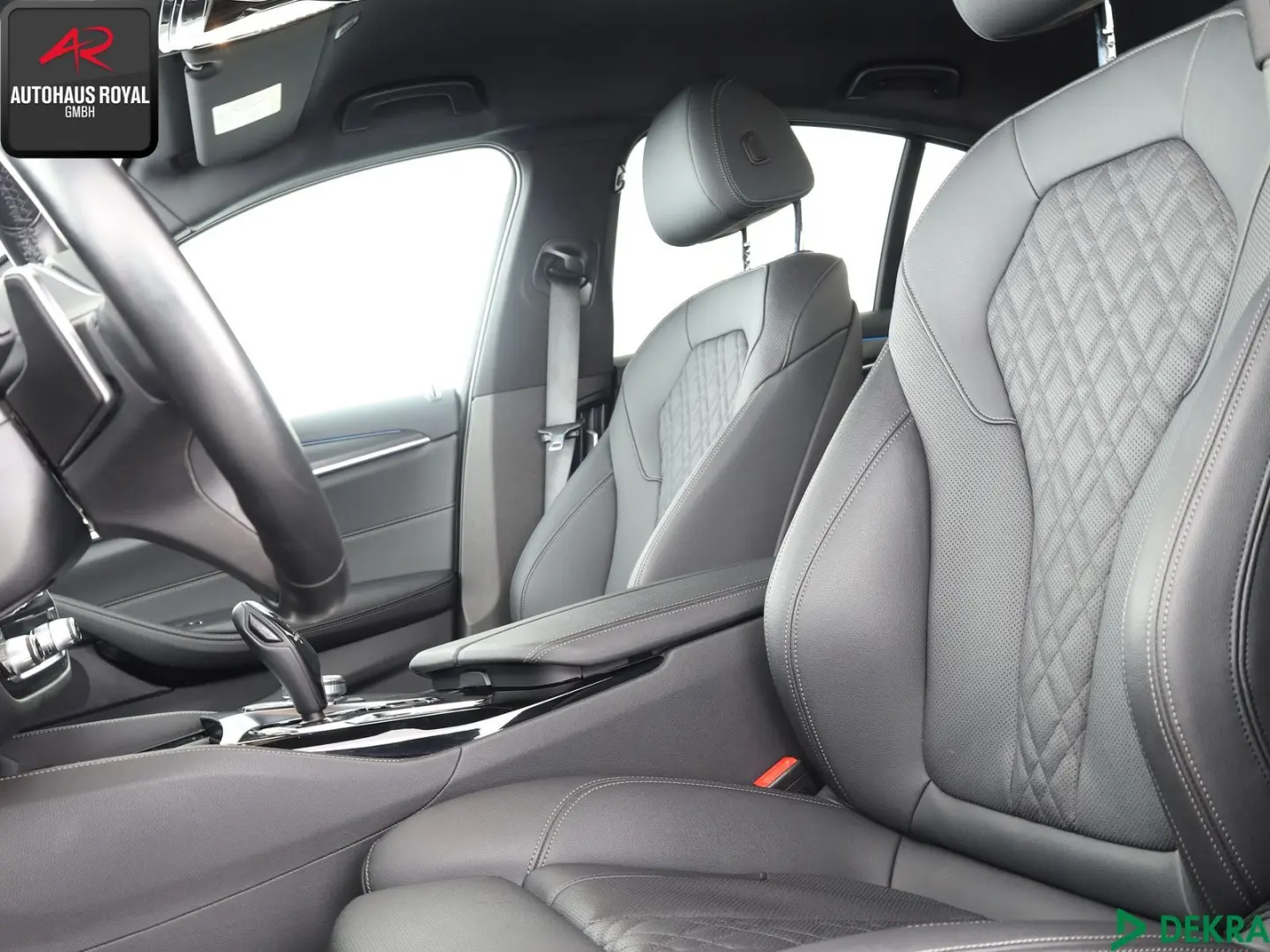 530 e xDrive M SPORT SHADOW HUD 360GRAD AMBIENTE