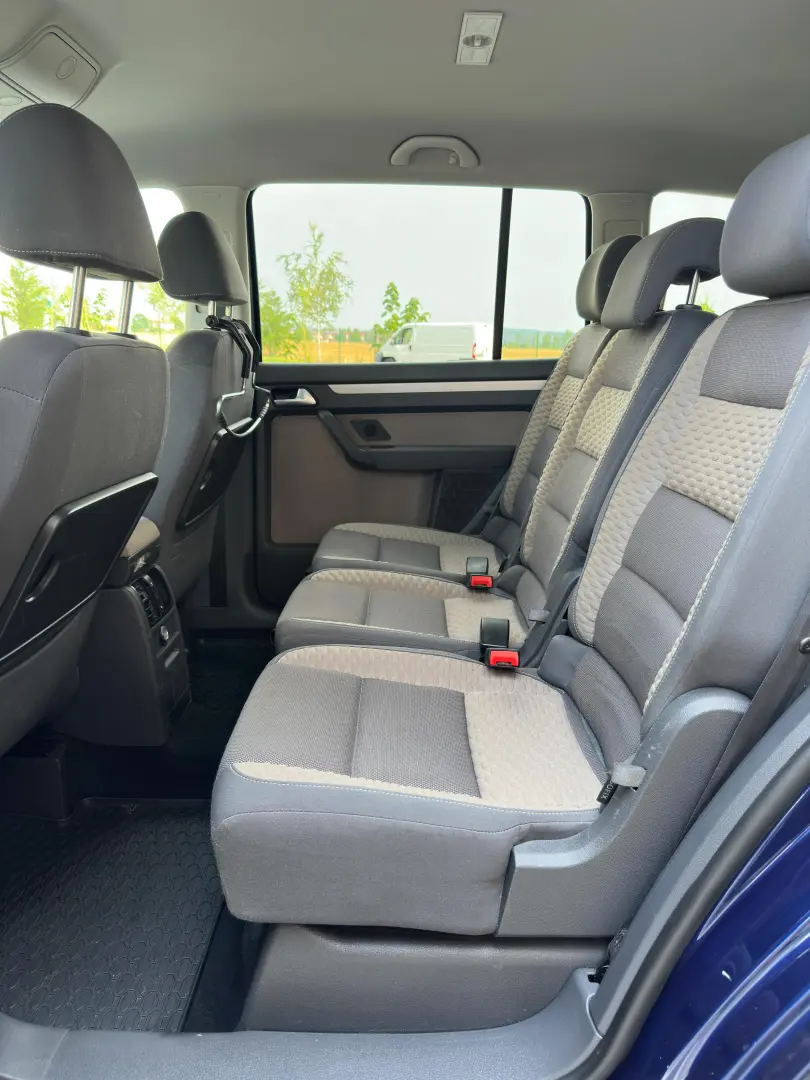 Volkswagen Touran CROSS