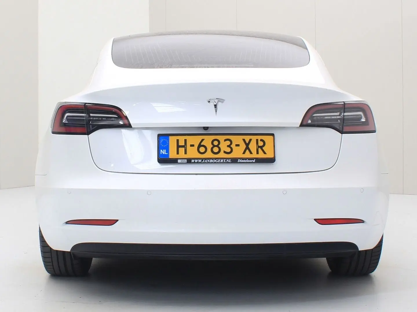 Model 3 Standard RWD Plus [ AUTOPILOT 60 kWh PRE