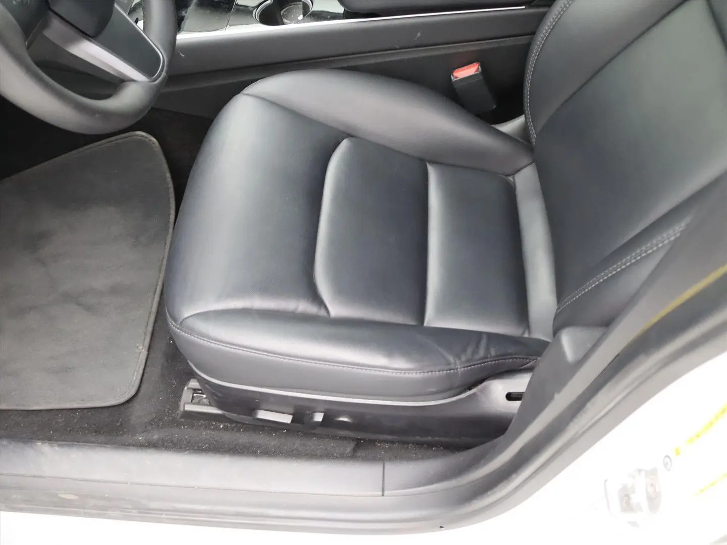 Model 3 Standard RWD Plus [ AUTOPILOT 60 kWh PRE