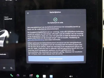 Model 3 Standard RWD Plus [ AUTOPILOT 60 kWh PRE