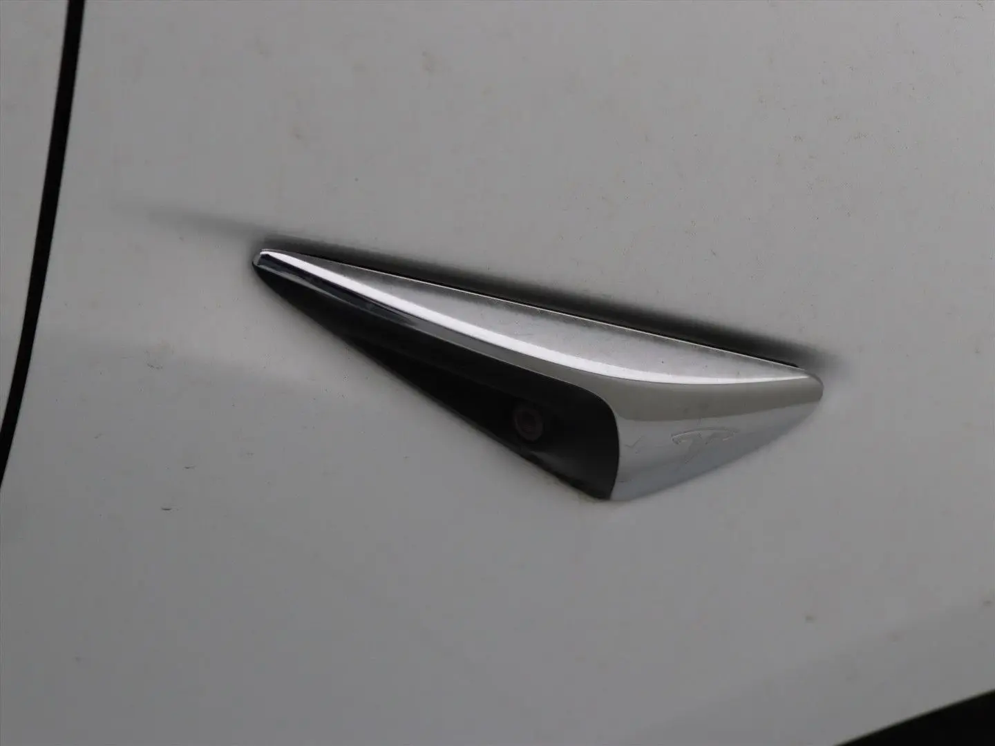 Model 3 Standard RWD Plus [ AUTOPILOT 60 kWh PRE