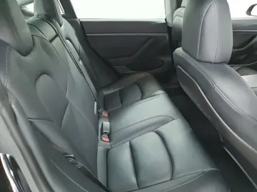 Model 3 Standard RWD Plus [ AUTOPILOT 60 kWh PRE