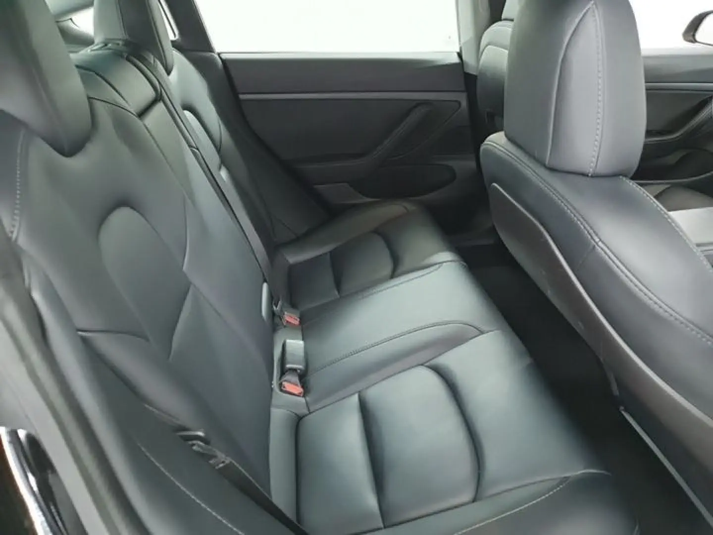 Model 3 Standard RWD Plus [ AUTOPILOT 60 kWh PRE