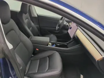 Model 3 Standard Plus RWD