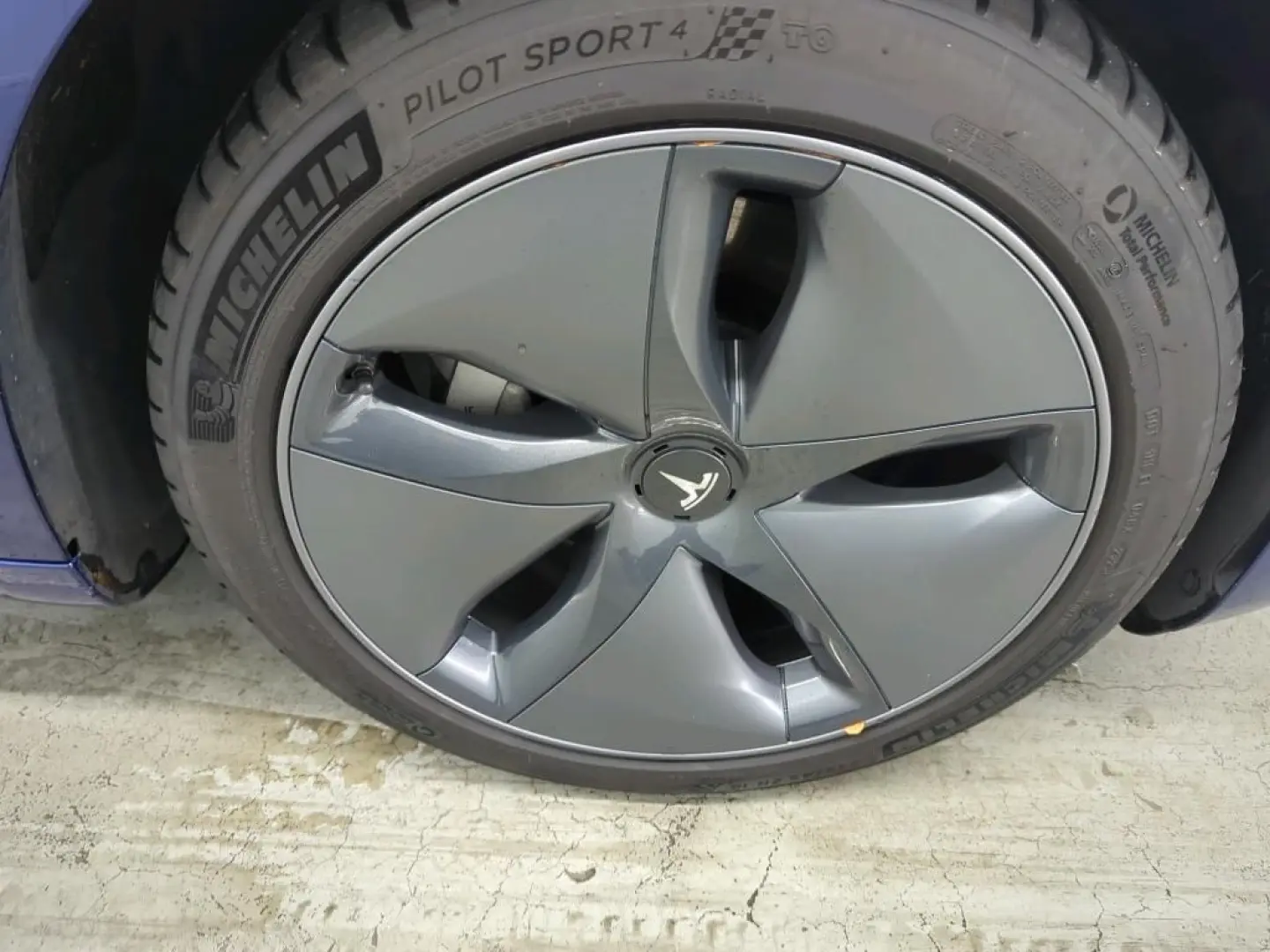 Model 3 Standard Plus RWD