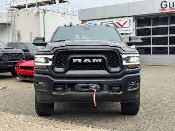 RAM 2500 Power Wagon 6.4 V8 4x4 12  Navi   AHK