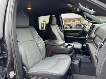 RAM 2500 Power Wagon 6.4 V8 4x4 12  Navi   AHK