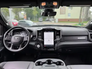 RAM 2500 Power Wagon 6.4 V8 4x4 12  Navi   AHK