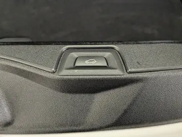 X5 xDrive30d M Sport PANO 20'' SHZ ACC PA H K DA