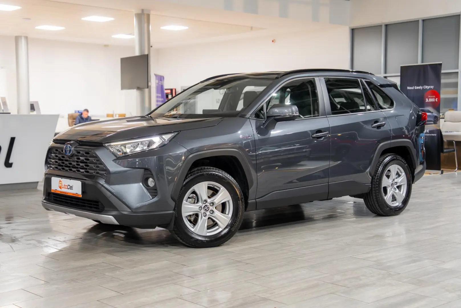 Toyota RAV4 4X4 Hybrid