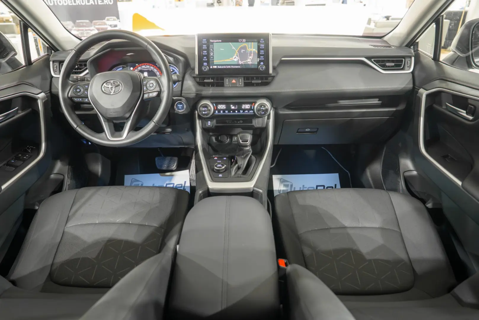 Toyota RAV4 4X4 Hybrid