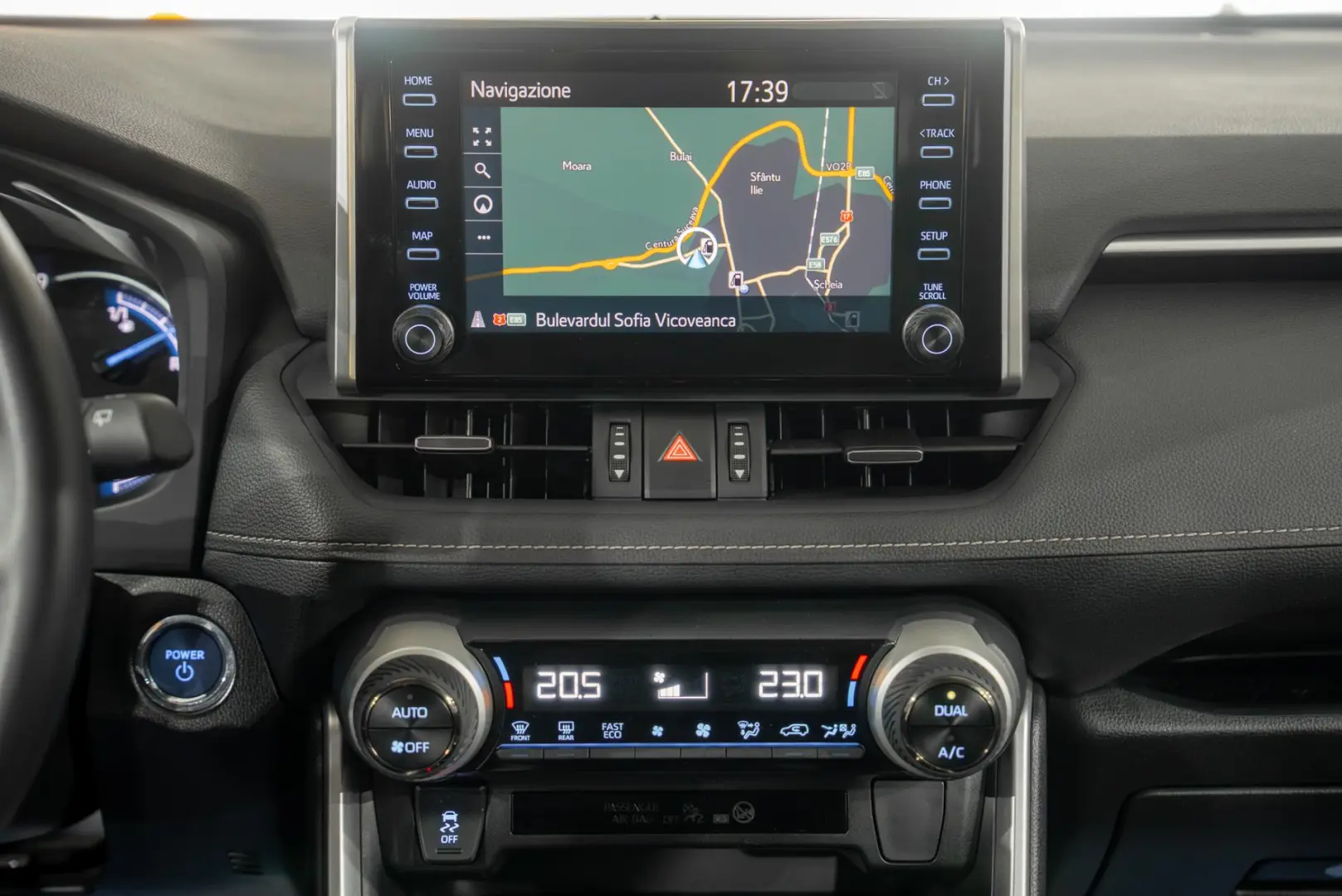 Toyota RAV4 4X4 Hybrid