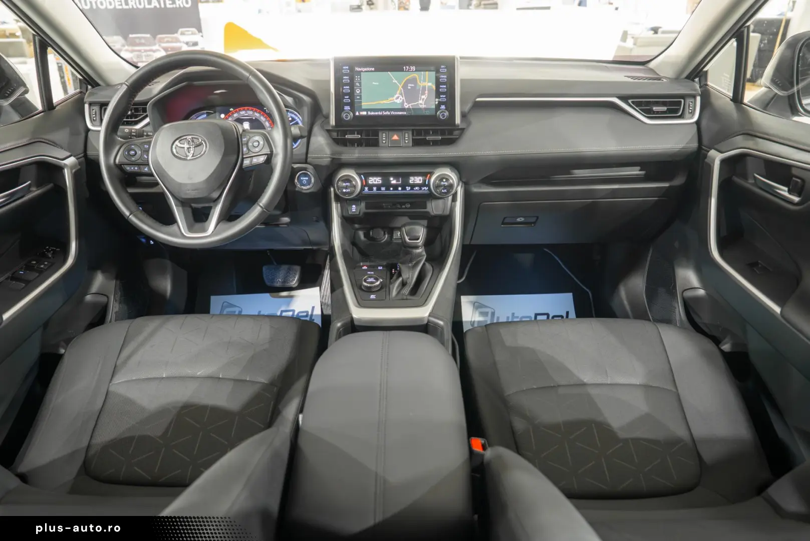 Toyota RAV4 4X4 Hybrid