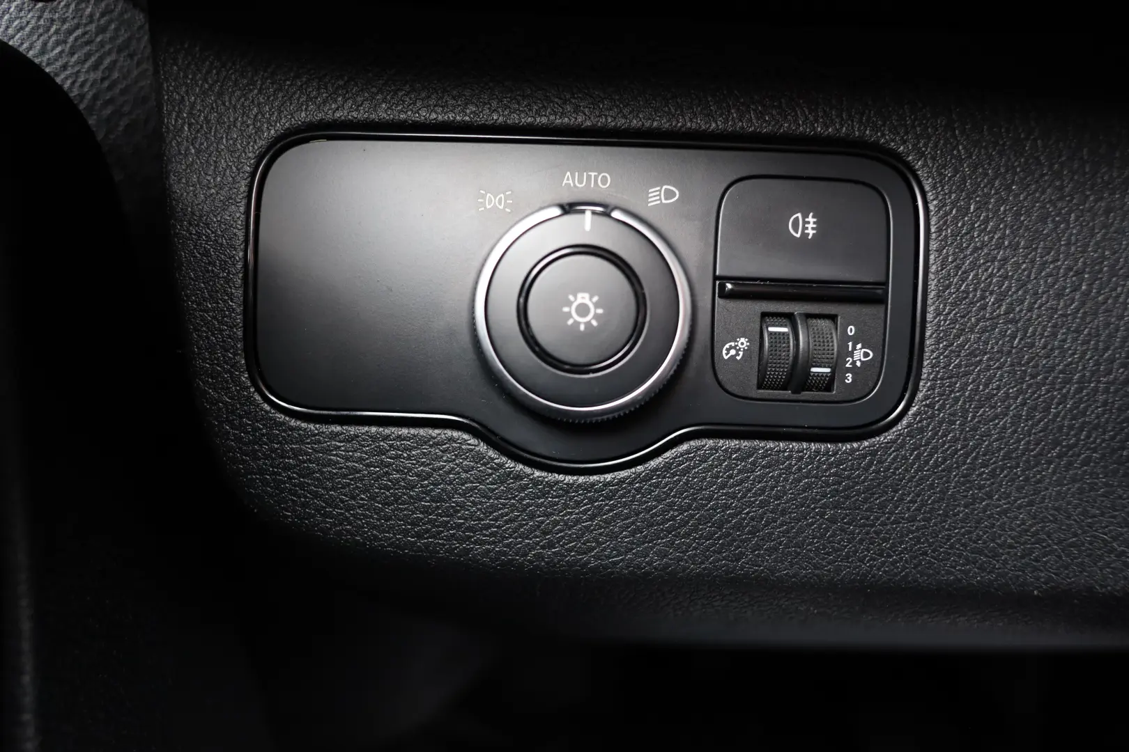 Mercedes-Benz Sprinter L2H2 2.2D 115 CP