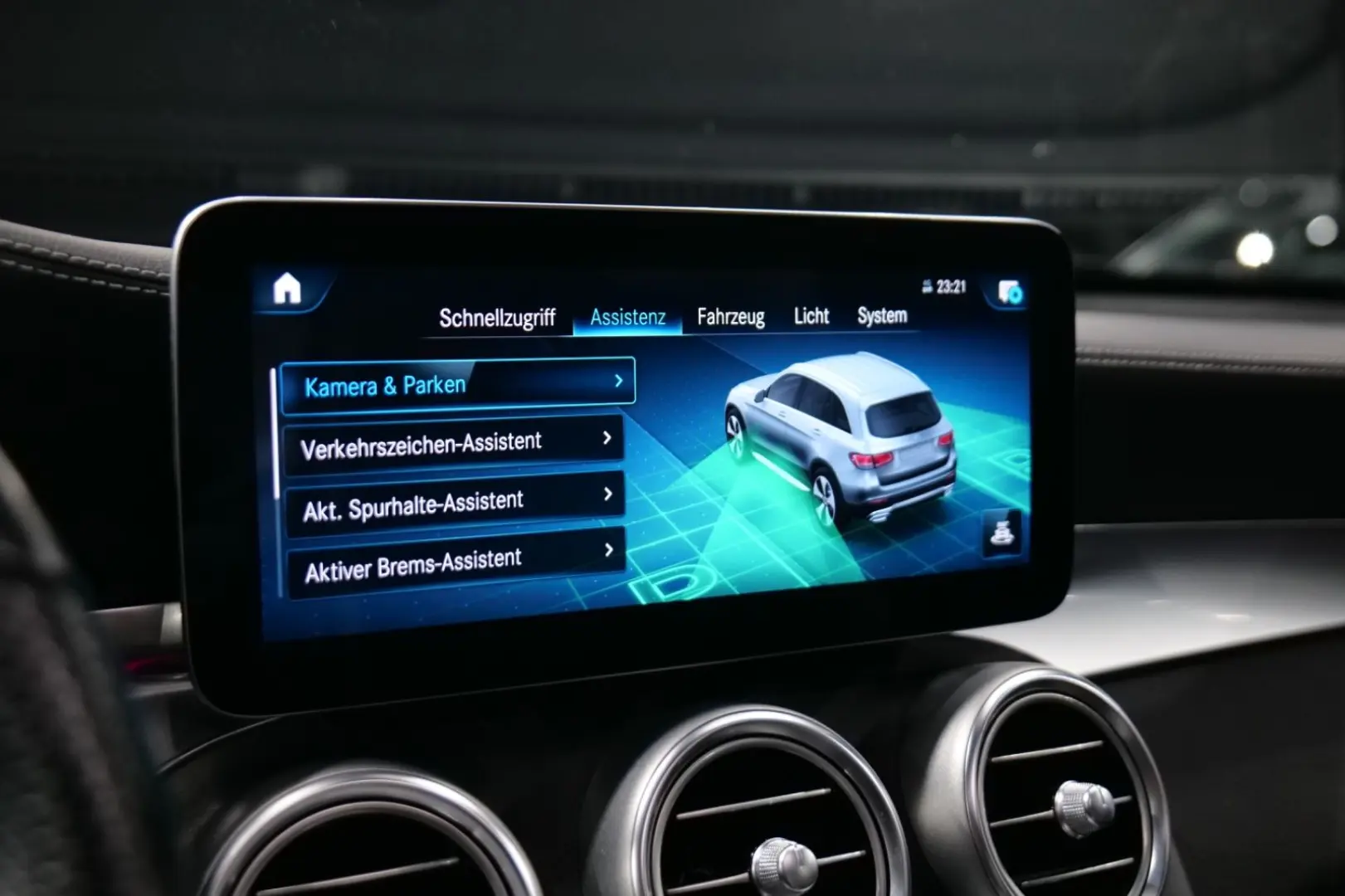 GLC 300 de 4Matic LED PANO AMG-Lenkrad Kamera