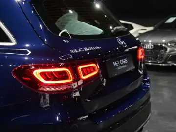 GLC 300 de 4Matic LED PANO AMG-Lenkrad Kamera