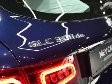 GLC 300 de 4Matic LED PANO AMG-Lenkrad Kamera