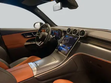 GLC 220 d 4M AMG Premium  DigiLight 19'' NIGHT 3