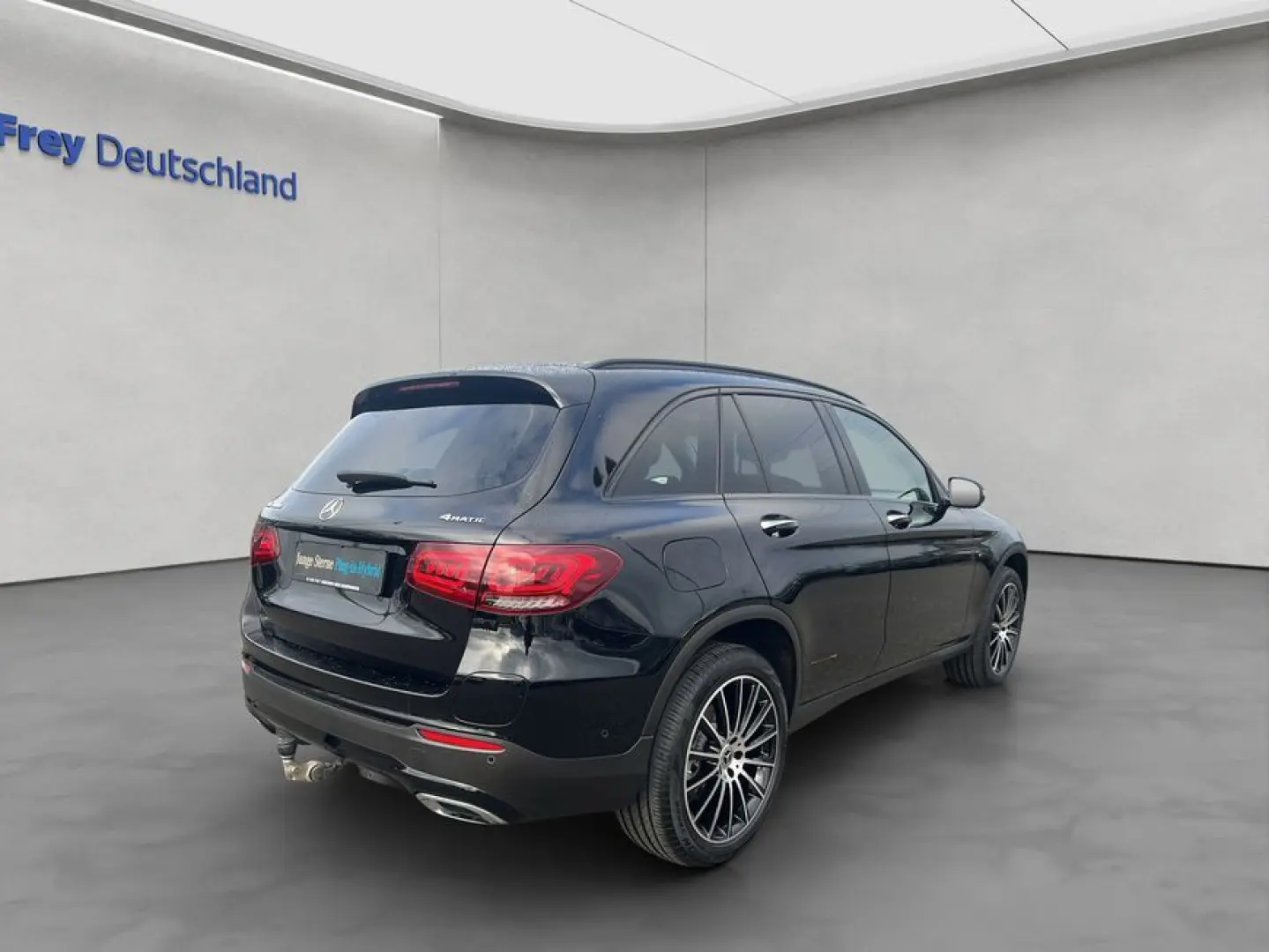 GLC 300 e 4M Night AHK Sound 360  Pano Distro