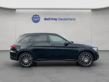 GLC 300 e 4M Night AHK Sound 360  Pano Distro